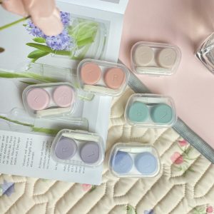 Minimalist-style Contact Lens Case