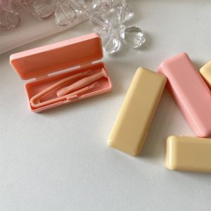 Salt-colored Contact Lens Remover Tool